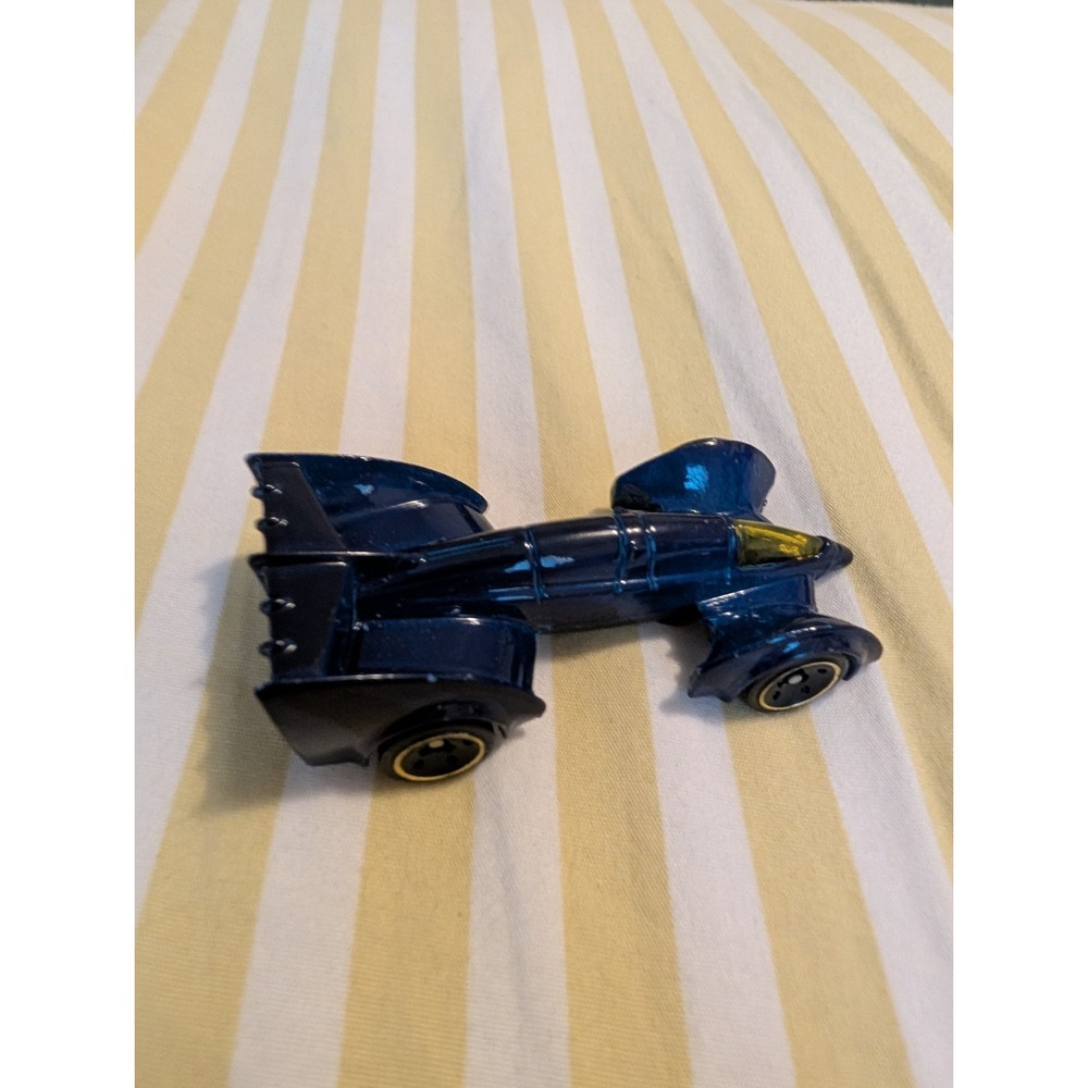 Hot Wheels DC Comics S12X1628 Batmobile Diecast Toy Car Blue